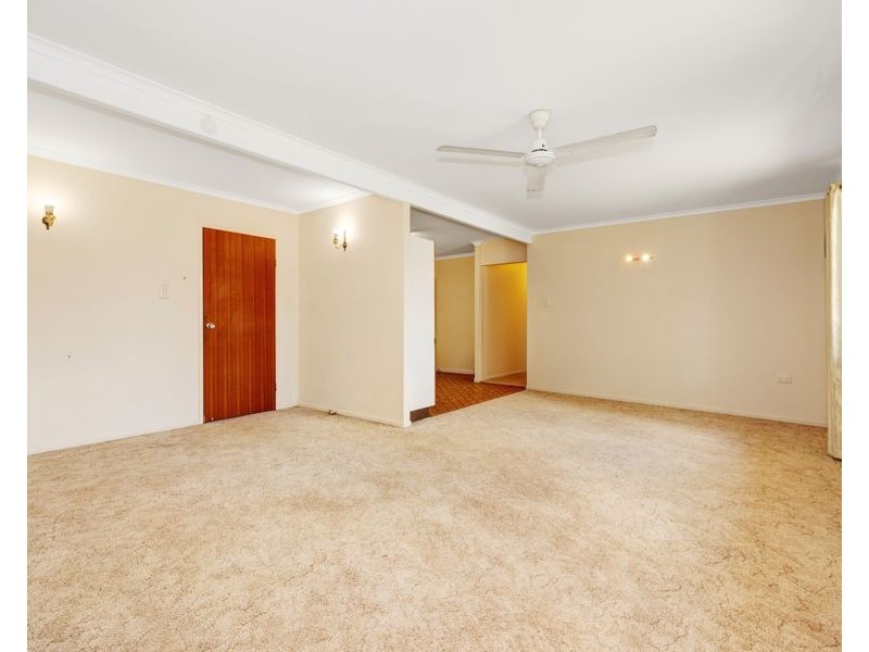 36 Garden Grove Crescent, Kirwan QLD 4817