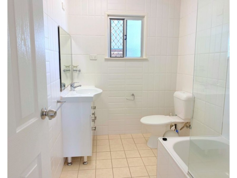 4/5 Buck Street, Mysterton QLD 4812