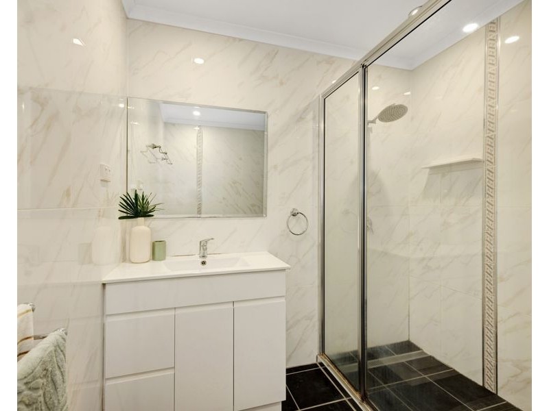 32 Whitsunday Drive, Kirwan QLD 4817