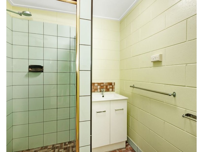 32 Whitsunday Drive, Kirwan QLD 4817