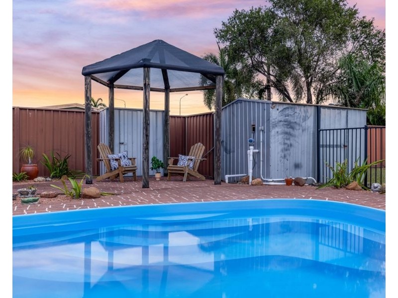 32 Whitsunday Drive, Kirwan QLD 4817