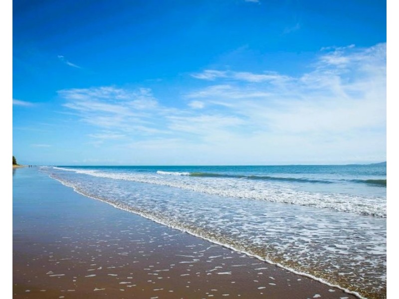 101 Cay Street, Saunders Beach QLD 4818