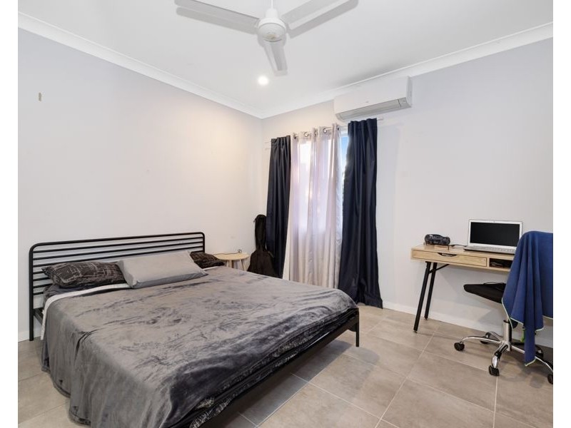 11 Norris Street, Hermit Park QLD 4812