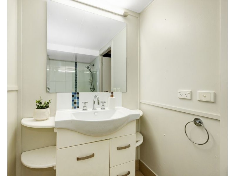 3 Portland Street, Hyde Park QLD 4812