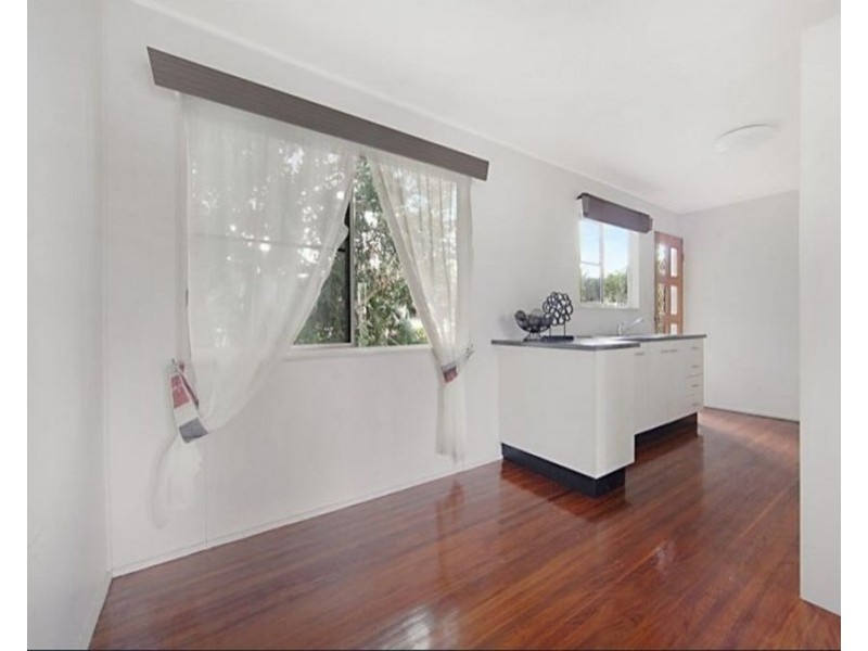 4 Rita Court, Kelso QLD 4815