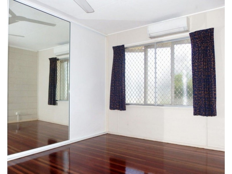 25 Corcoran Street, Currajong QLD 4812