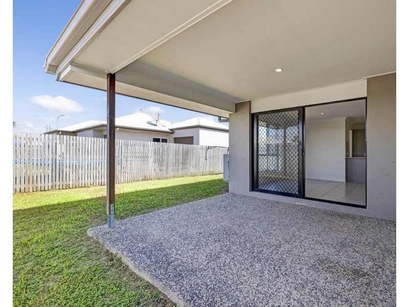 1/4 Elbridge Bend (2/23), Mount Louisa QLD 4814