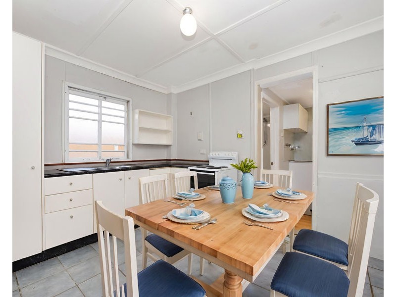 2/12 Knapp Street, Townsville City QLD 4810