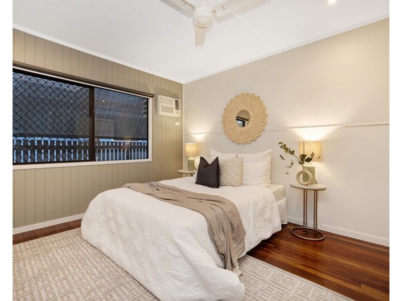 3 Portland Street, Hyde Park QLD 4812