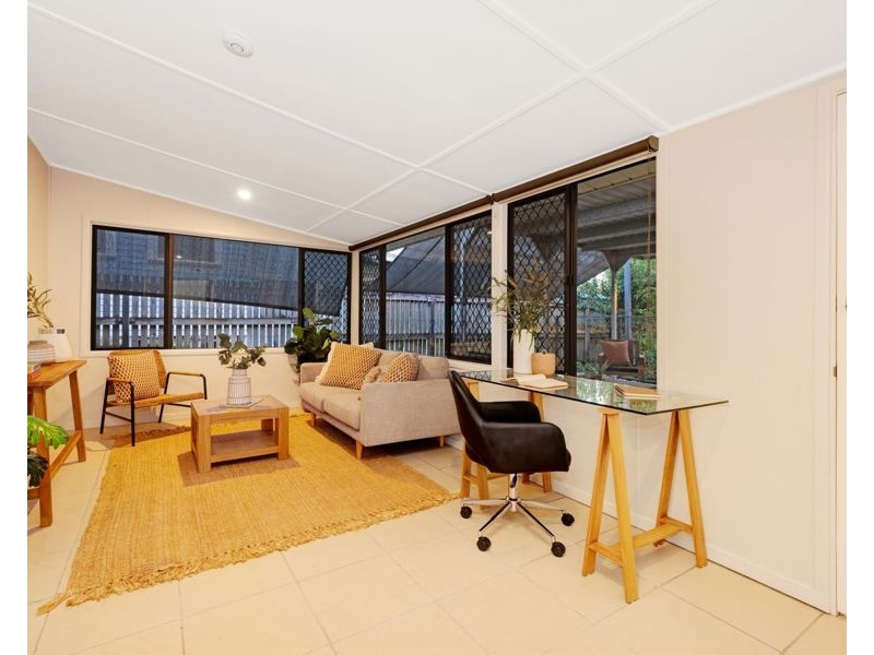 3 Portland Street, Hyde Park QLD 4812