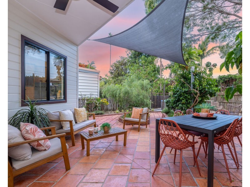 79 Perkins Street, South Townsville QLD 4810