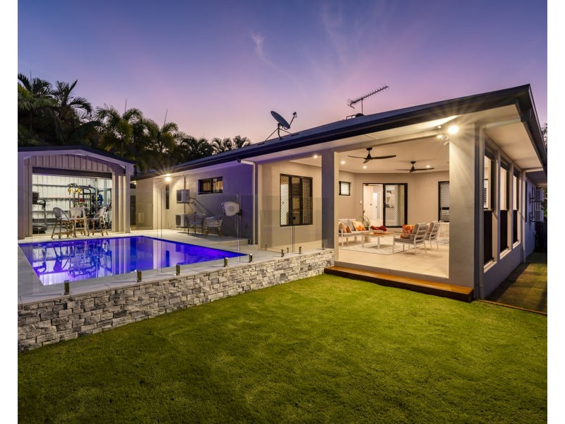 12 Kiandra Place, Mount Louisa QLD 4814