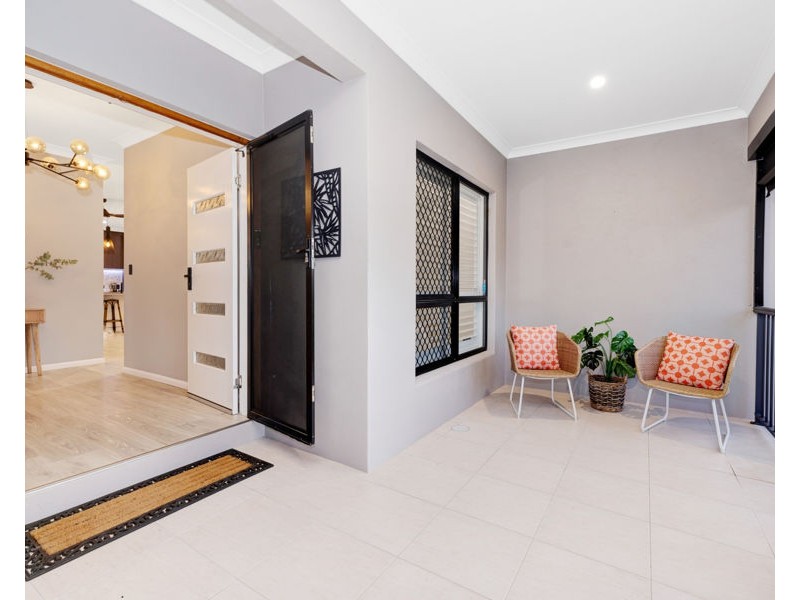 12 Kiandra Place, Mount Louisa QLD 4814