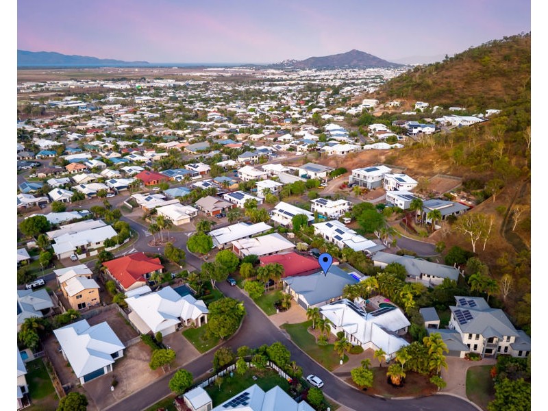 12 Kiandra Place, Mount Louisa QLD 4814