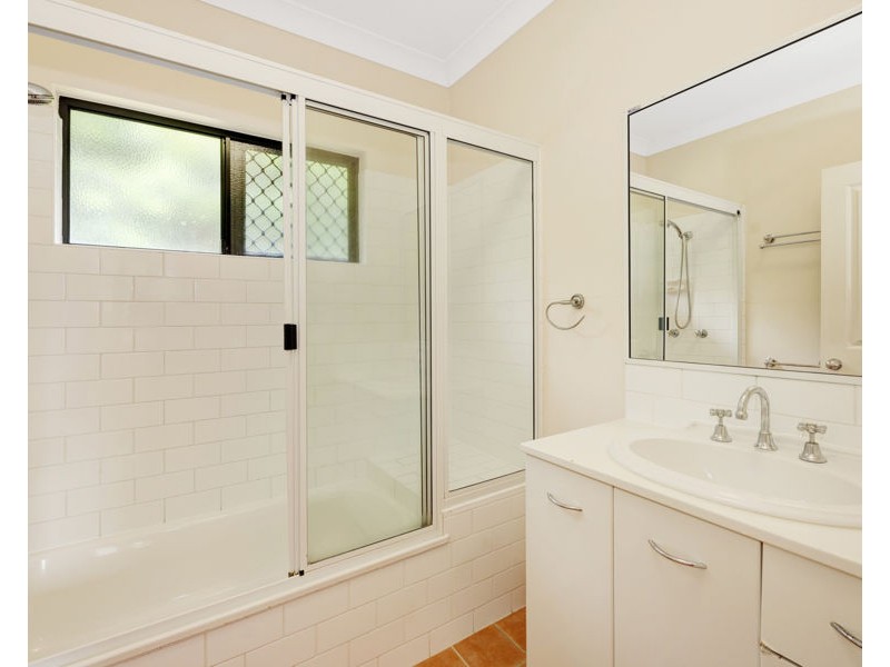 1 Minaret Way, Mount Louisa QLD 4814