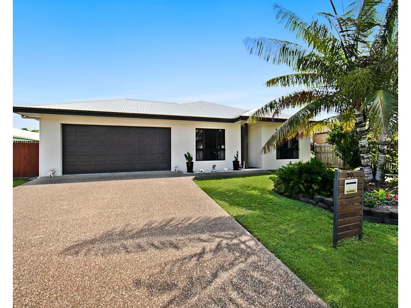 20 Pacific Avenue, Bushland Beach QLD 4818