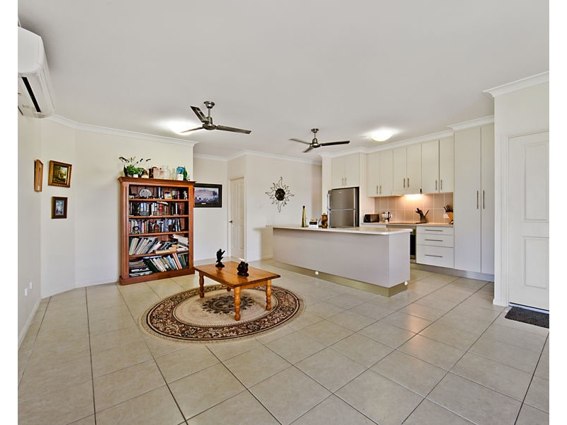 20 Pacific Avenue, Bushland Beach QLD 4818