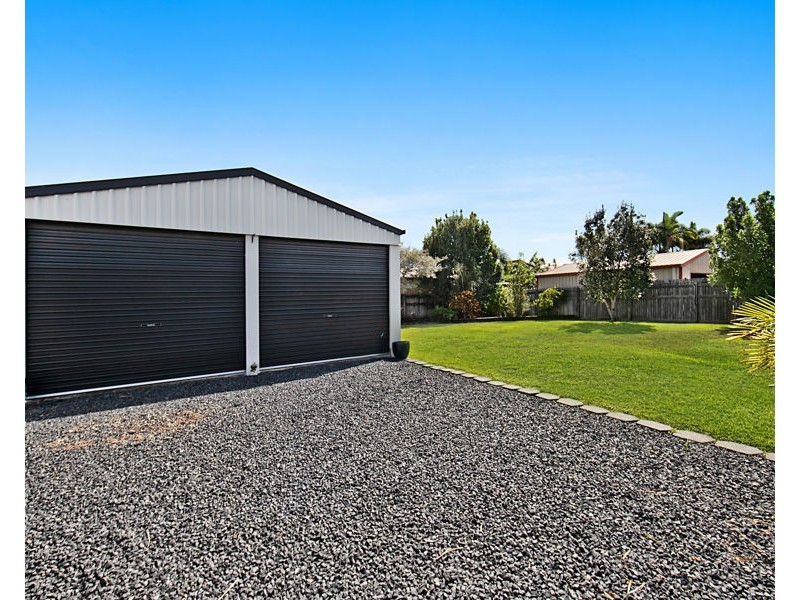 20 Pacific Avenue, Bushland Beach QLD 4818