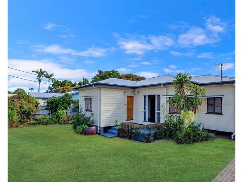 141 Ross River Road, Mundingburra QLD 4812