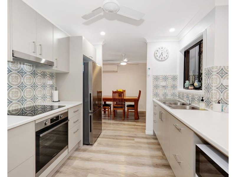 3 Dali Court, Heatley QLD 4814