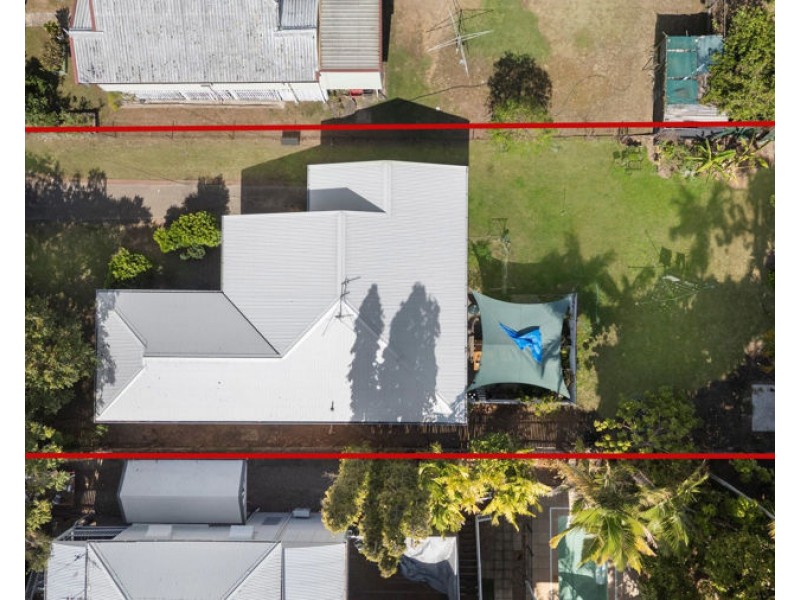 16 Garrick Street, West End QLD 4810