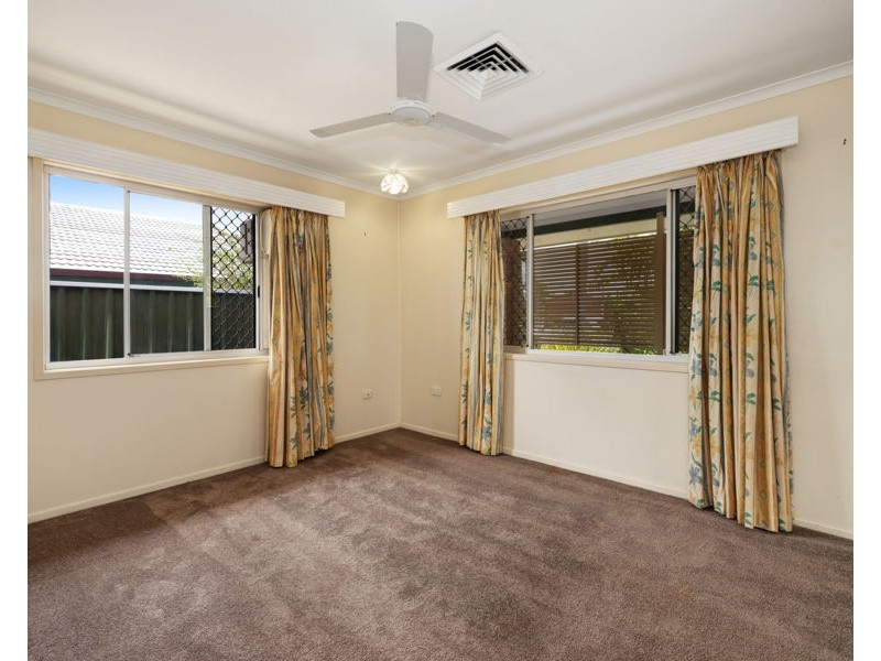 10 Garden Grove Crescent, Kirwan QLD 4817