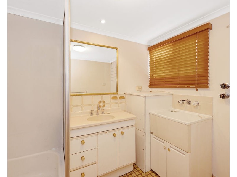 1/8 Goldring Street, Hermit Park QLD 4812