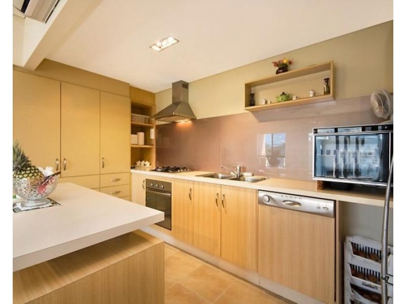 3/237-239 Riverside Boulevard, Douglas QLD 4814