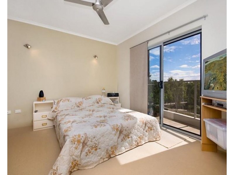 3/237-239 Riverside Boulevard, Douglas QLD 4814