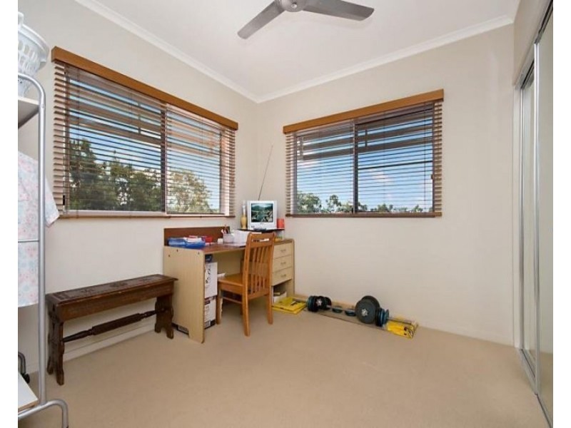 3/237-239 Riverside Boulevard, Douglas QLD 4814