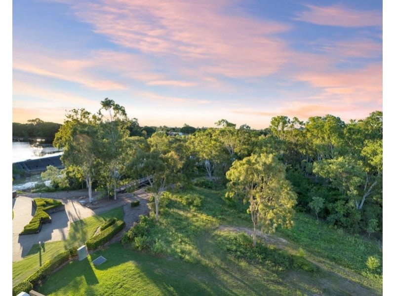 3/237-239 Riverside Boulevard, Douglas QLD 4814