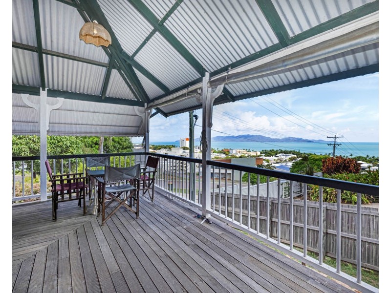 44 Leichhardt Street, North Ward QLD 4810