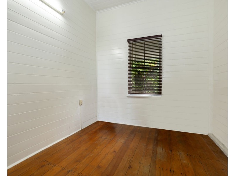 44 Leichhardt Street, North Ward QLD 4810