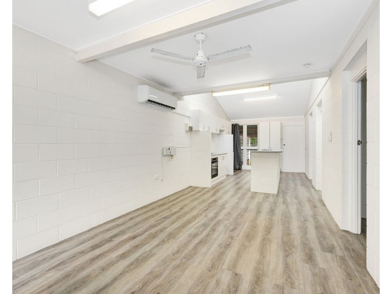 1/165 Harold Street, West End QLD 4810