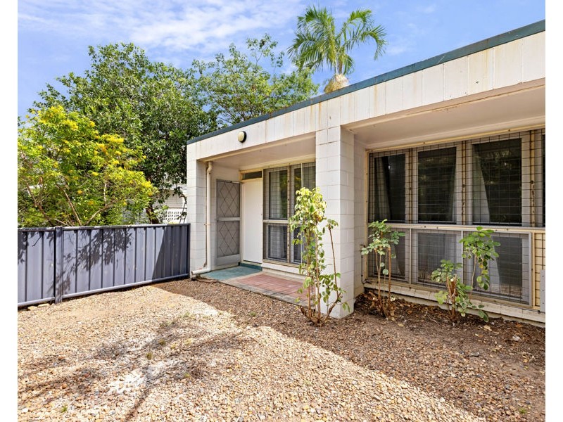 1/165 Harold Street, West End QLD 4810