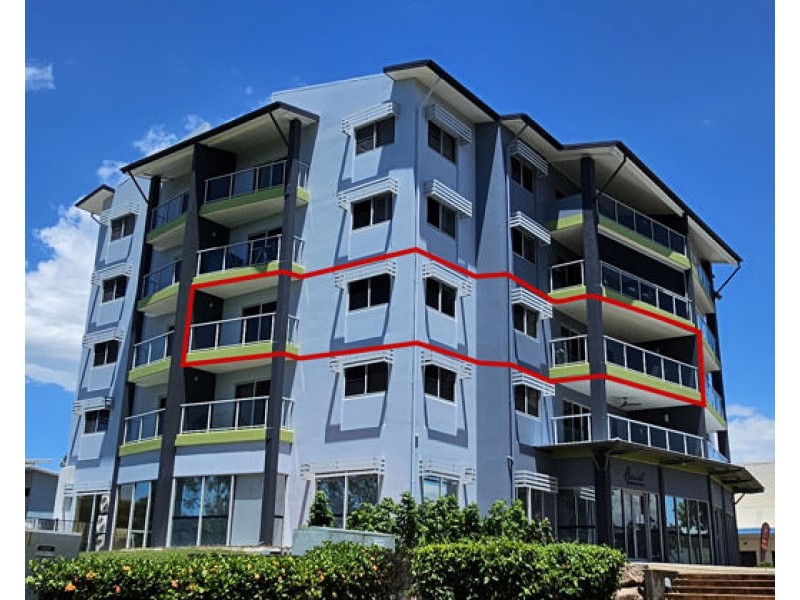 8/237-239 Riverside Boulevard, Douglas QLD 4814