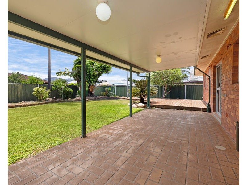 10 Garden Grove Crescent, Kirwan QLD 4817