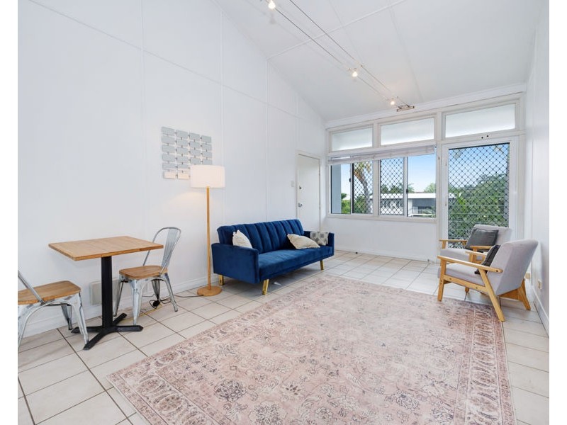 1/30 Landsborough Street, North Ward QLD 4810