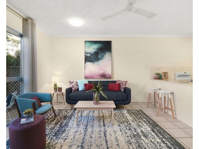 4/7 Cook Street, North Ward QLD 4810