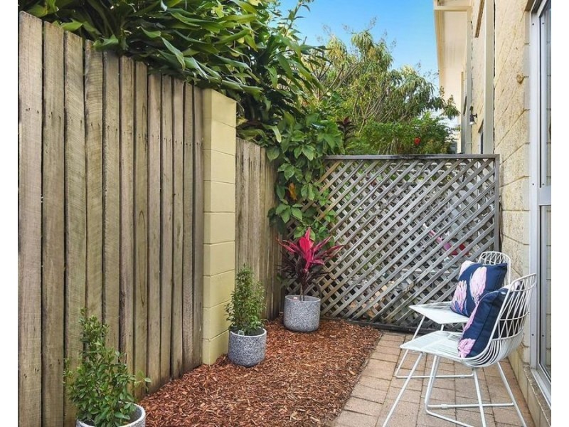 4/7 Cook Street, North Ward QLD 4810