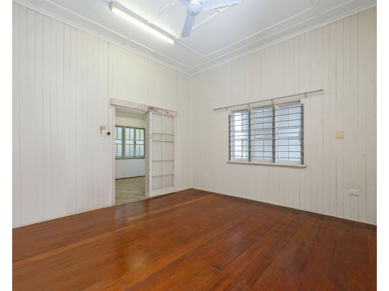 85 & 87 Railway Avenue, Railway Estate QLD 4810