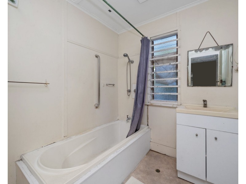 85 & 87 Railway Avenue, Railway Estate QLD 4810