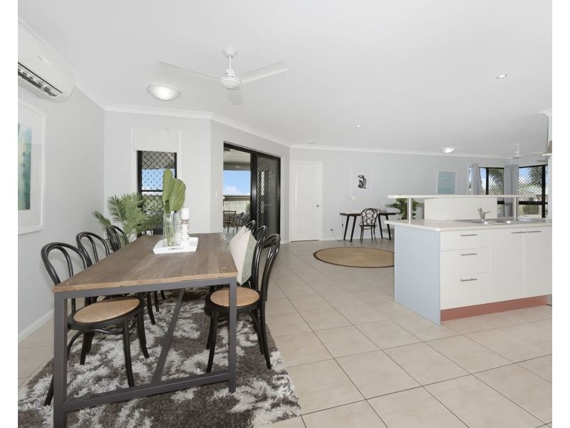 12 Baxendell Place, Bushland Beach QLD 4818