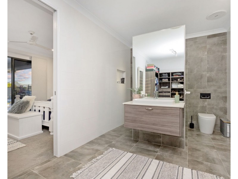 15 Capella Entrance, Burdell QLD 4818