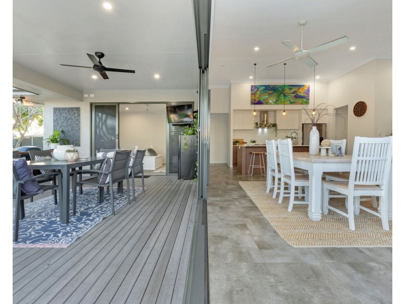 15 Capella Entrance, Burdell QLD 4818
