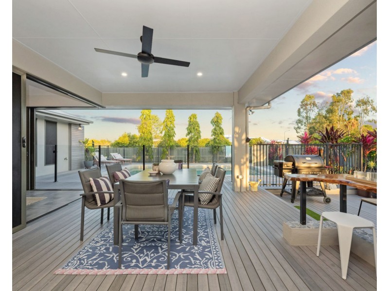 15 Capella Entrance, Burdell QLD 4818