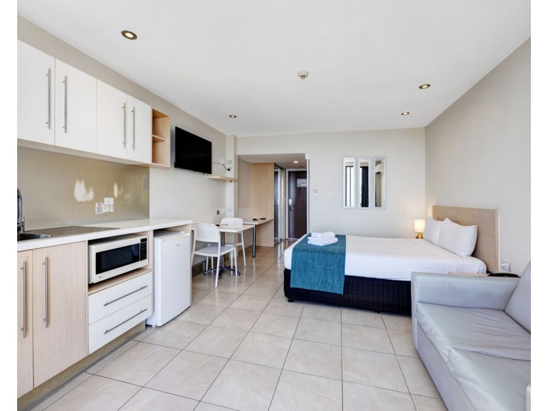 506/75 The Strand, North Ward QLD 4810