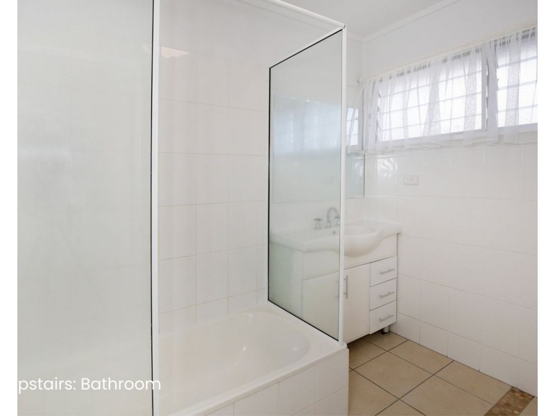17 Jandera Street, Cranbrook QLD 4814
