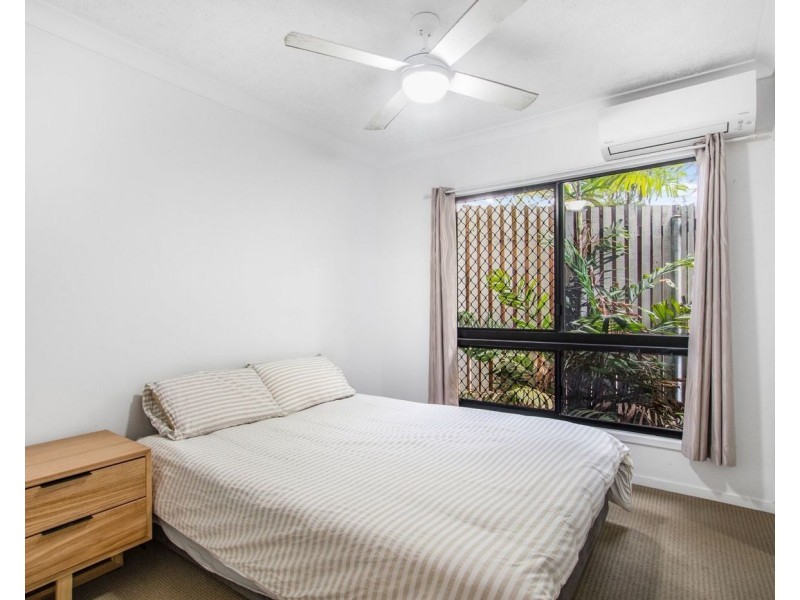 1/9 Carter Street, North Ward QLD 4810
