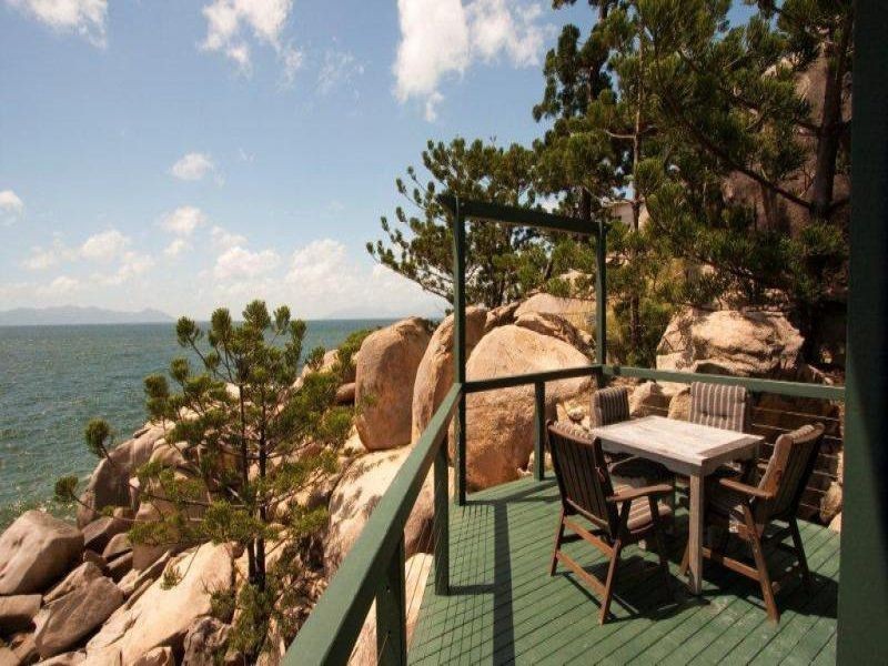 12 Boulder Court, Nelly Bay QLD 4819